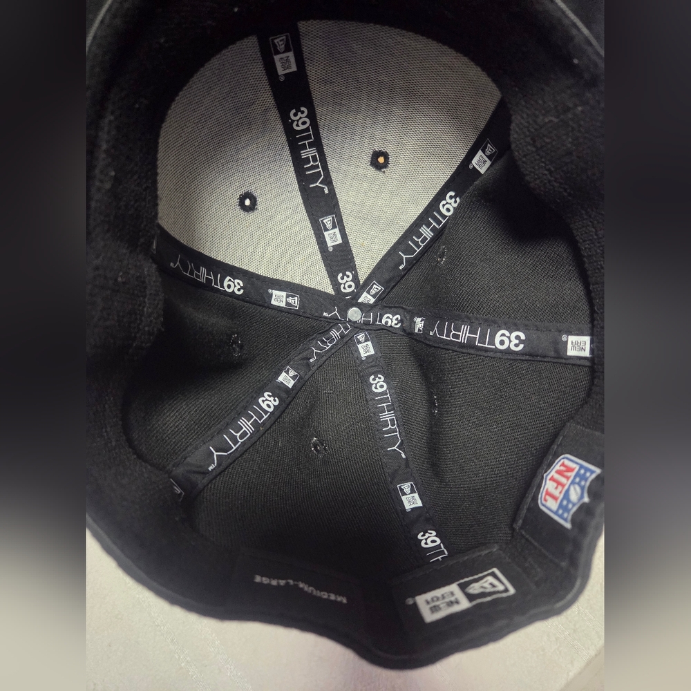 Black Cap With Raiders Logo - Picture 8 of 8